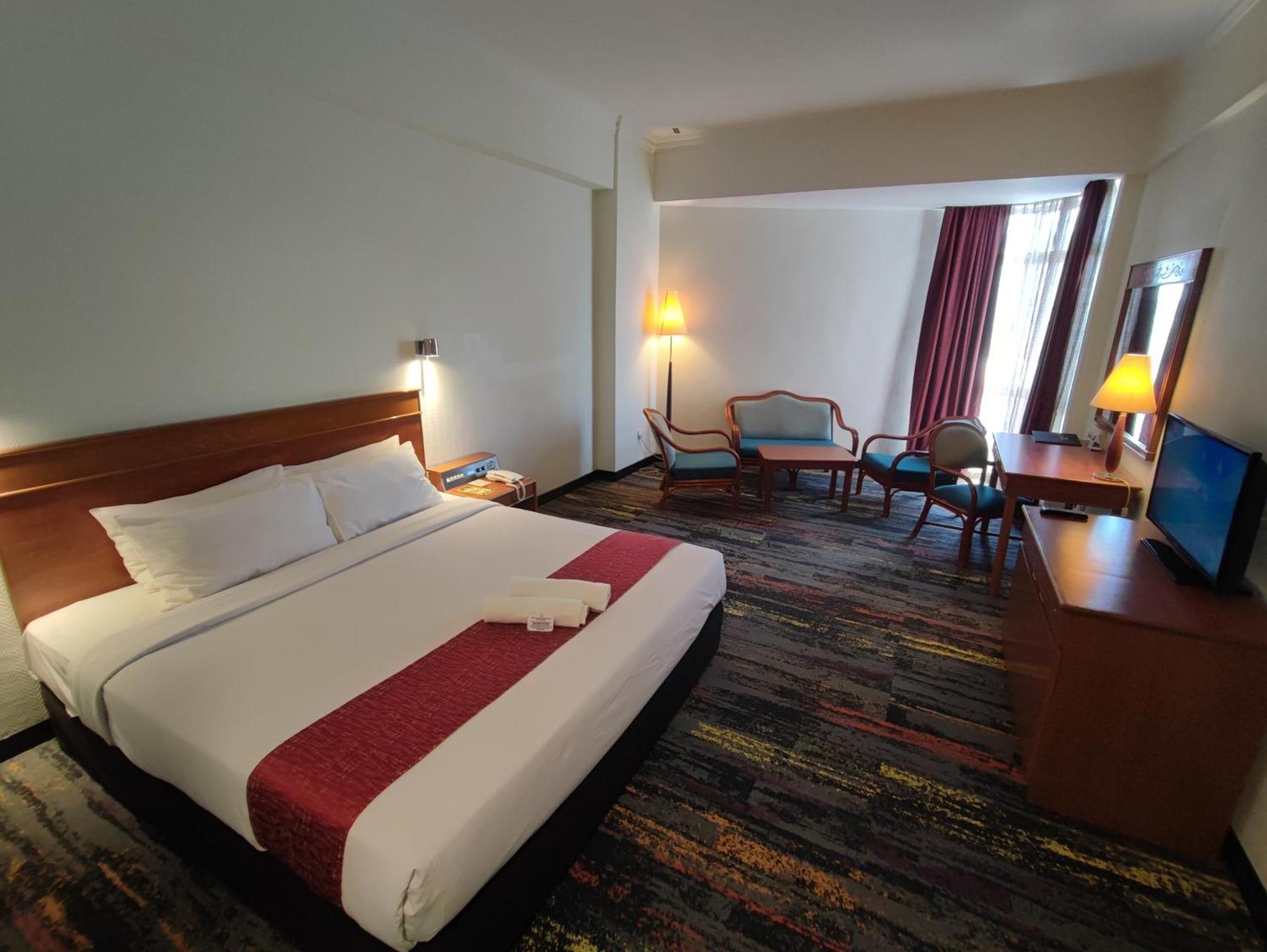Grand Continental 4*