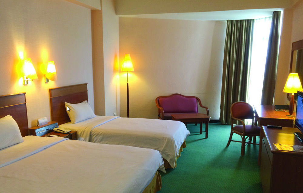 Hotel Grand Continental
